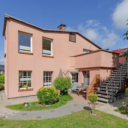 Ferienwohnungen Becker "Sonne & Meer" Und "Strandliebe" Kuehlungsborn Exterior photo