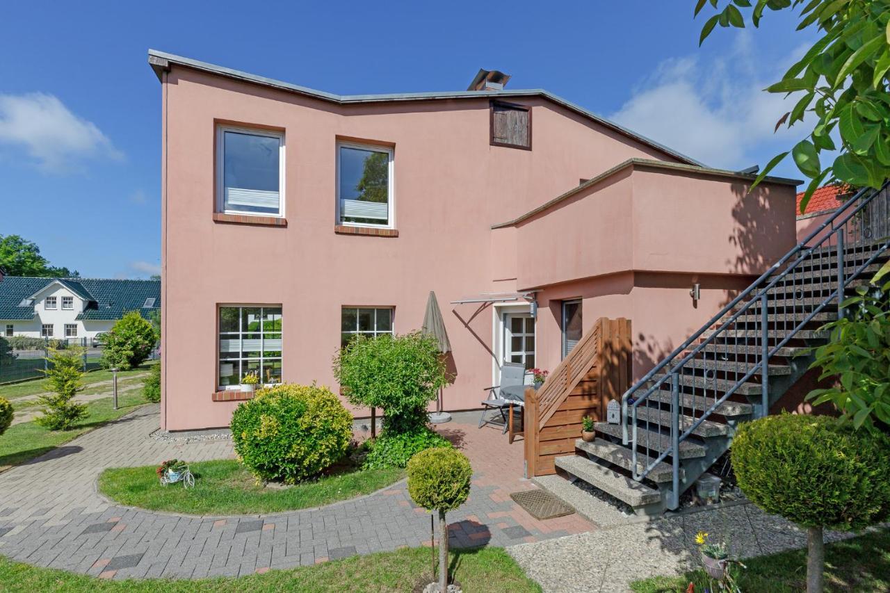 Ferienwohnungen Becker "Sonne & Meer" Und "Strandliebe" Kuehlungsborn Exterior photo